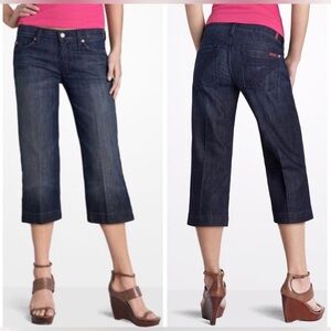 7 For All Mankind Crop Dojos / Size 32 (measurements below) / Perfect Condition